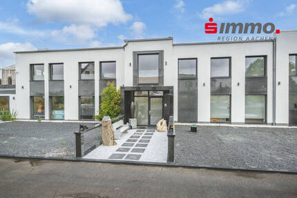 Arbeiten und Leben unter einem Dach! Gewerbeimmobilie mit exklusivem Penthouse und großem Grundstück zimmer