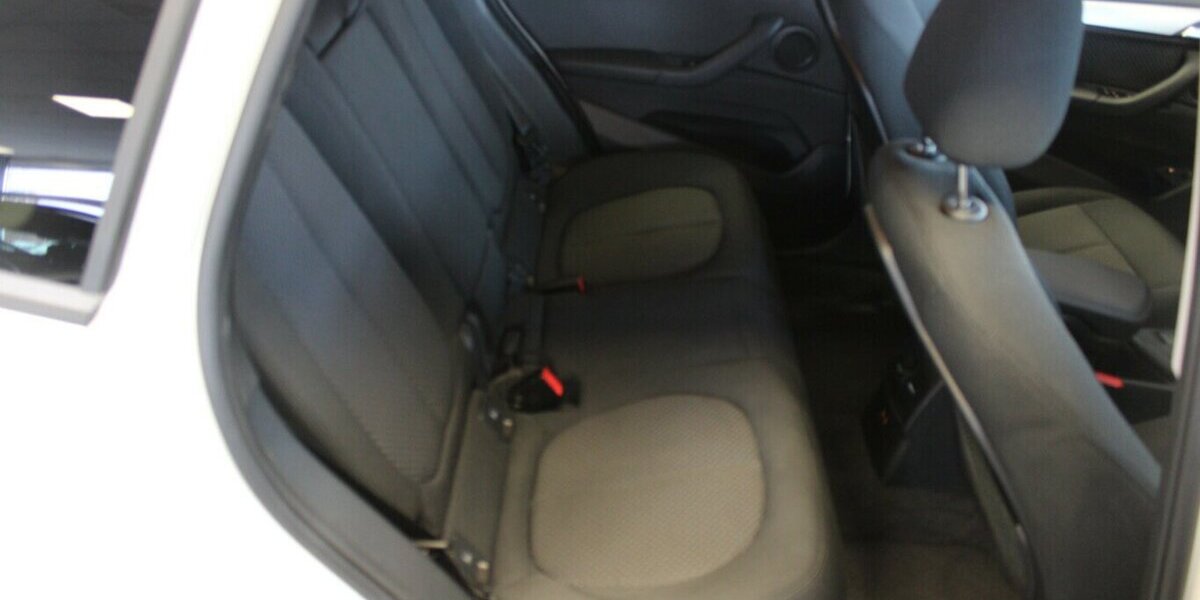 BMW X1 xDrive25e Advantage 51.995 km 23.980 &euro; Euskirchen 53881