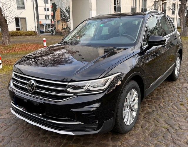 VW Tiguan 172.000 km 18.650 &euro; Braunschweig 38100