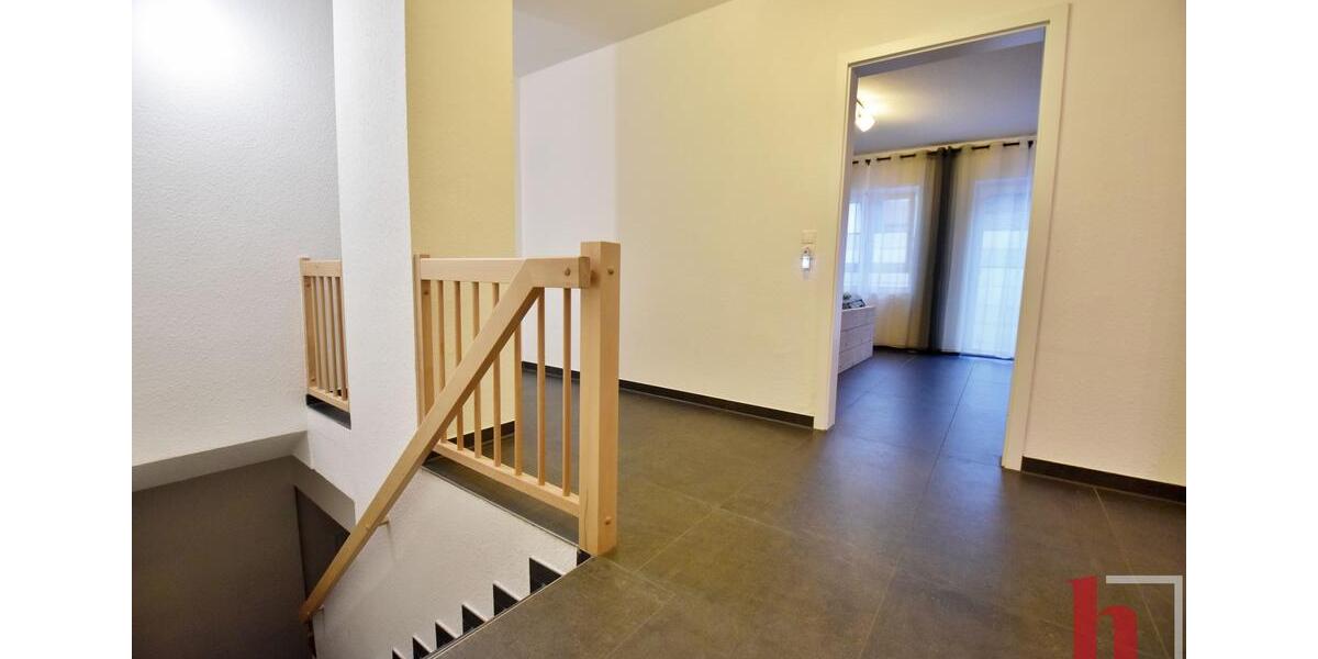 Etagenwohnung Steinfeld (Oldenburg) - 4 Zimmer, 110 m&sup2;, 890&euro; | Angebot:25178711
