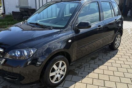 Mazda 2 155.000 km 790 &euro; ERTINGEN 88521