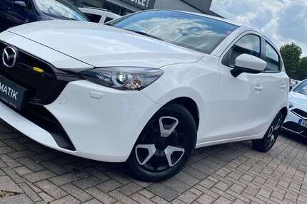 Mazda 2 2.451 km 19.370 € Grünwald 82031