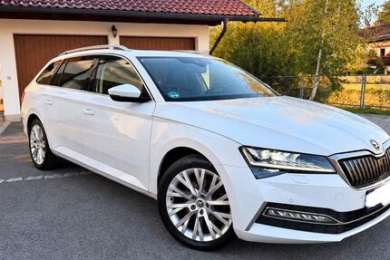 Skoda Superb 197.000 km 16.900 &euro; Garmisch-Partenkirchen 82467