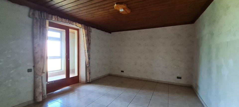 Mehrfamilienhaus, Wohnhaus Ottweiler - 8 Zimmer, 210 m&sup2;, 280.000&euro; | Angebot:26956391