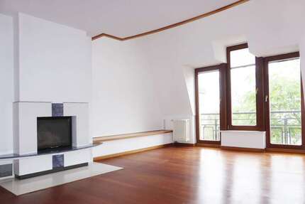 Wohnung zum Mieten in Dresden 1.200 € 107 m² 2 zimmer