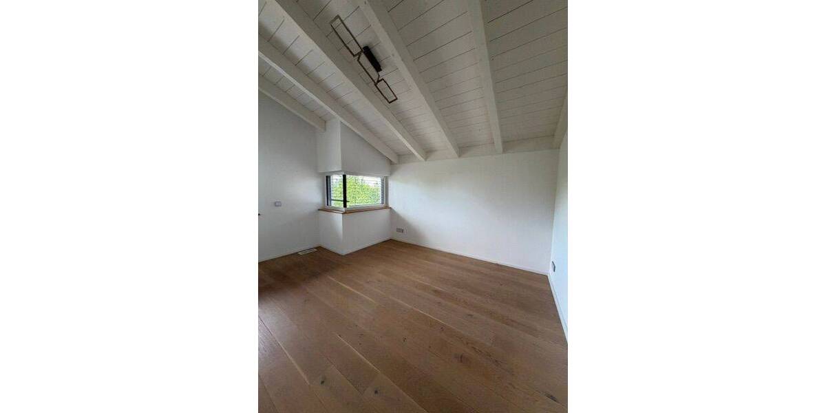 Einfamilienhaus Bad Aibling - 6 Zimmer, 210 m&sup2;, 3.250&euro; | Angebot:26851589
