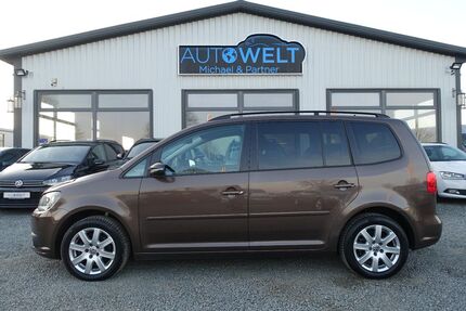 VW Touran 262.863 km 5.990 &euro; Beckdorf 21643