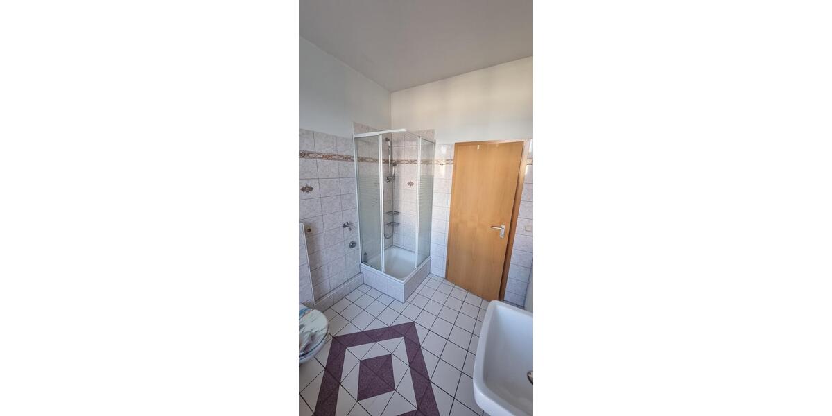 Etagenwohnung Burg - 3 Zimmer, 82 m&sup2;, 576&euro; | Angebot:26462682
