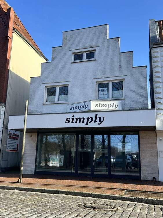 Einzelhandel in Heide 769.000 € 405 m²