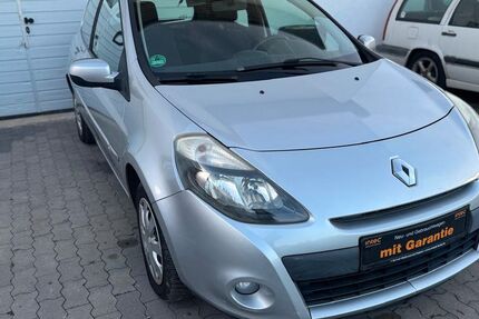 Renault Clio 62.000 km 3.499 &euro; Fürstenwalde / Spree 15517