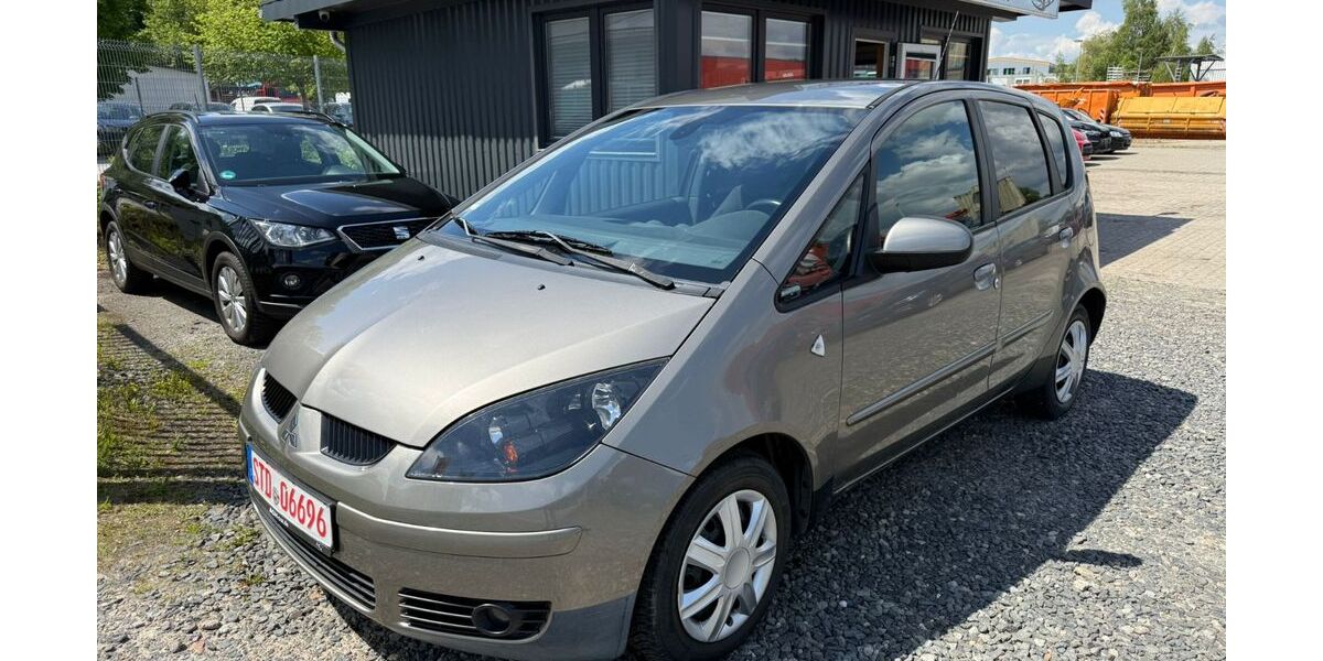 Mitsubishi Colt 174.000 km 1.499 &euro; Buxtehude 21614