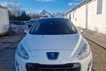 Peugeot 308 100.617 km 6.200 &euro; Ronnenberg 30952