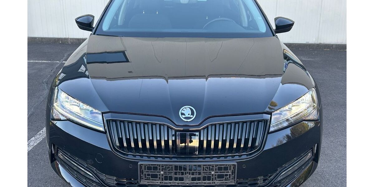 Skoda Superb 150.000 km 17.100 &euro; rottweil 78628