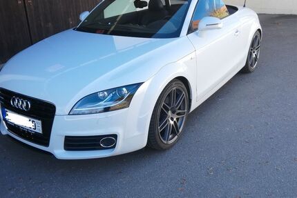 Audi TT 97.000 km 14.900 &euro; Sünching 93104