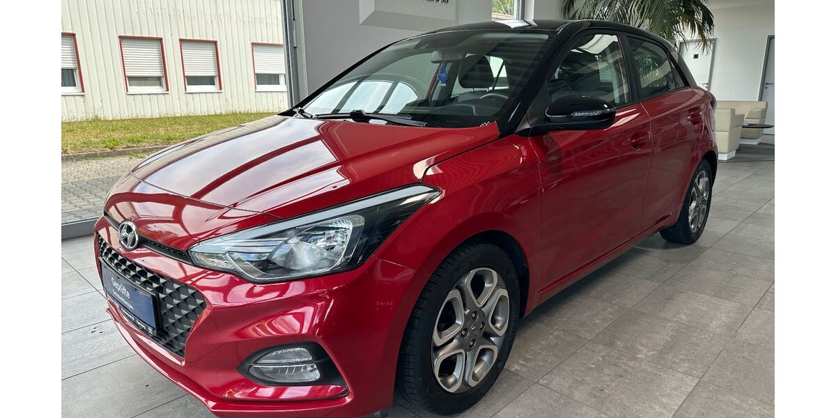 Hyundai i20 54.000 km 12.580 &euro; Papenburg 26871