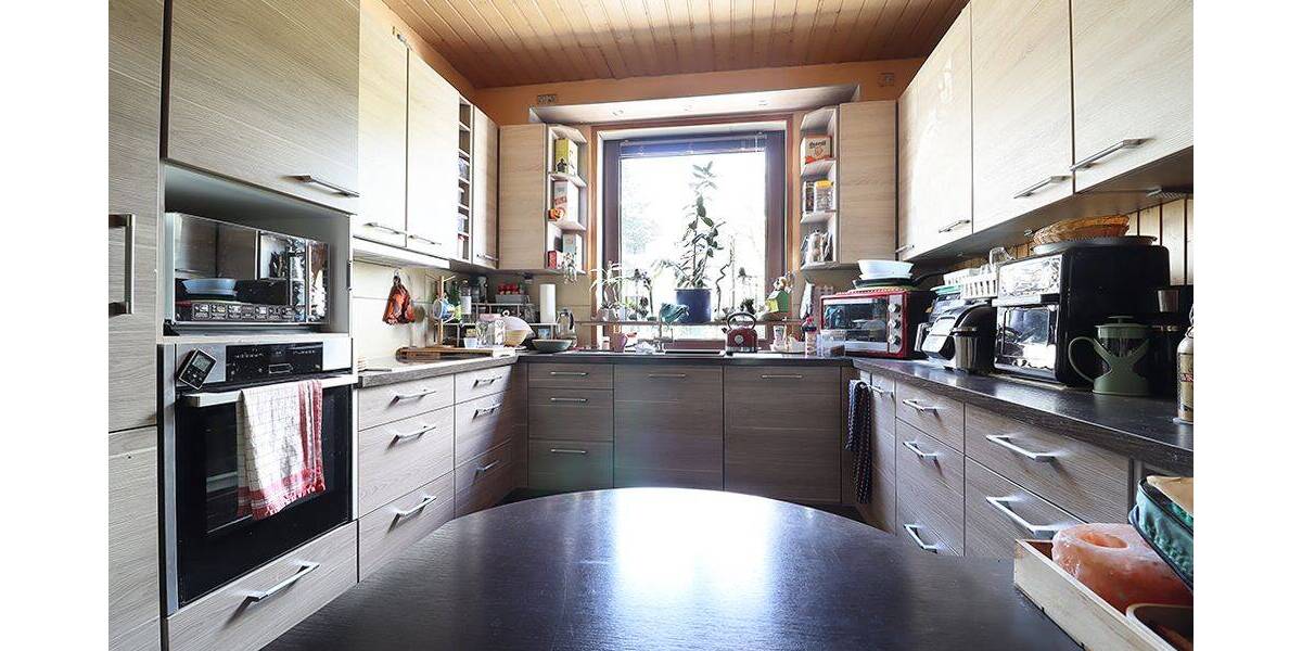 Mehrfamilienhaus, Wohnhaus Bremen Ohlenhof - 8 Zimmer, 179 m&sup2;, 279.000&euro; | Angebot:26319692