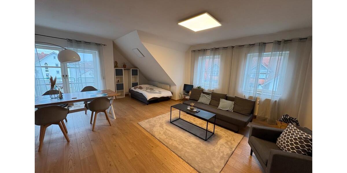 Etagenwohnung Wolpertswende - 2 Zimmer, 67 m&sup2;, 1.250&euro; | Angebot:26495374