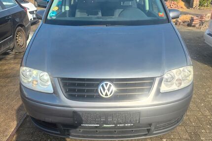 VW Touran 392.000 km 950 &euro; Uetersen 25436