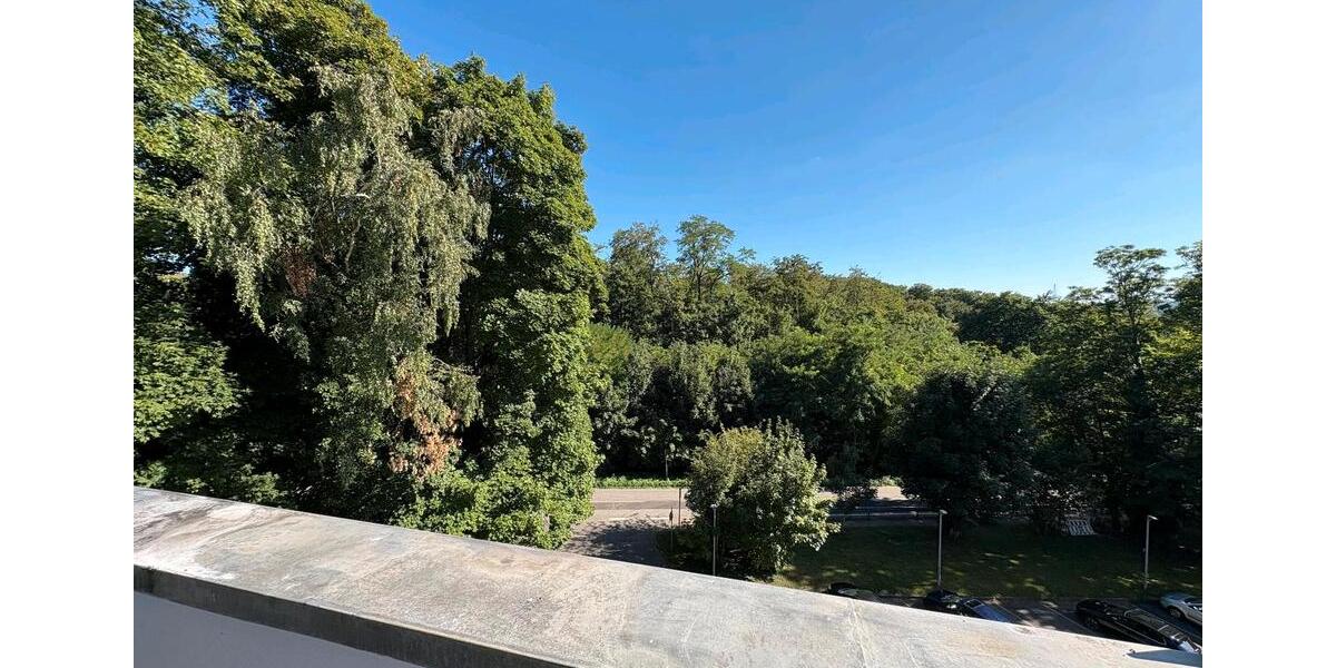 2 Zimmer Wohnung mit Balkon in Bischmisheim 2 zimmer