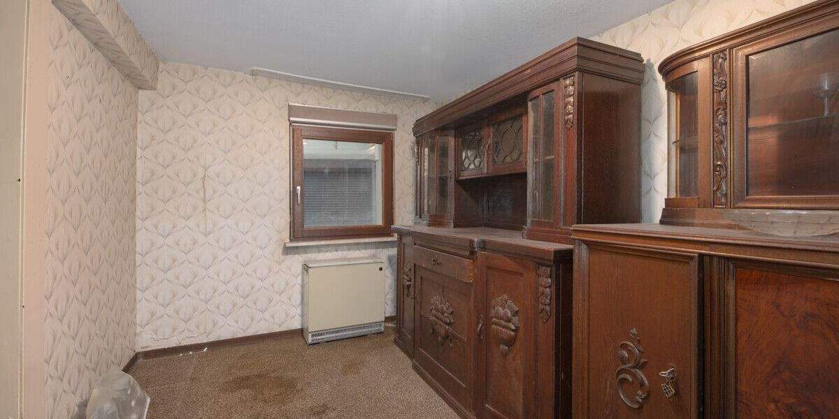 Einfamilienhaus Königsbach-Stein Königsbach - 7 Zimmer, 193 m&sup2;, 298.000&euro; | Angebot:24860353