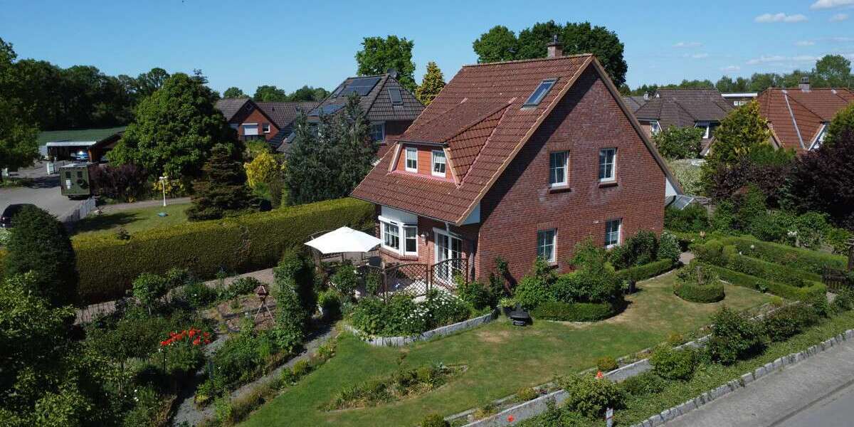 Einfamilienhaus Bad Bramstedt - 5 Zimmer, 142 m&sup2;, 469.000&euro; | Angebot:26167217