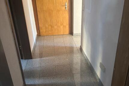 Wohnung Weilbach - 1 Zimmer, 70 m&sup2;, 600&euro; | Angebot:26400714