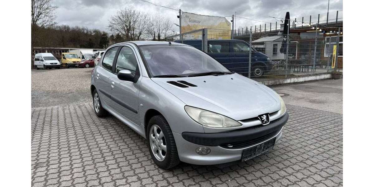 Peugeot 206 123.643 km 1.350 &euro; Würzburg 97076