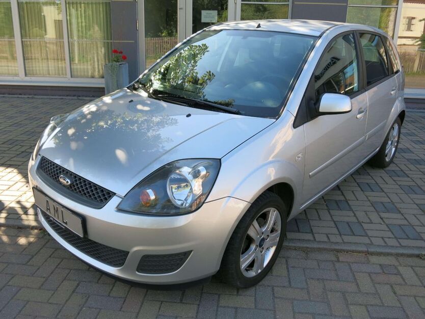 Ford Fiesta 68.000 km 4.990 € Lucka 04613