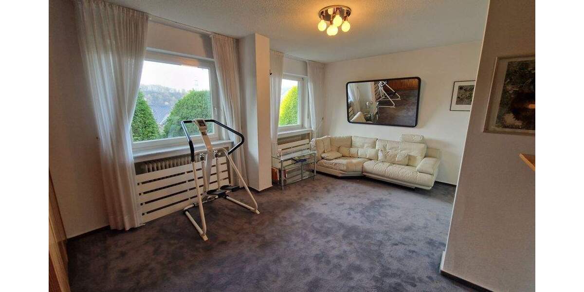 Hochwertig erbautes Einfamilienhaus in familienfreundlicher Lage von Eiserfeld! 4 zimmer