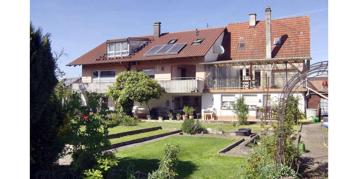 Einfamilienhaus Achern - 9 Zimmer, 220 m&sup2;, 558.000&euro; | Angebot:26720941