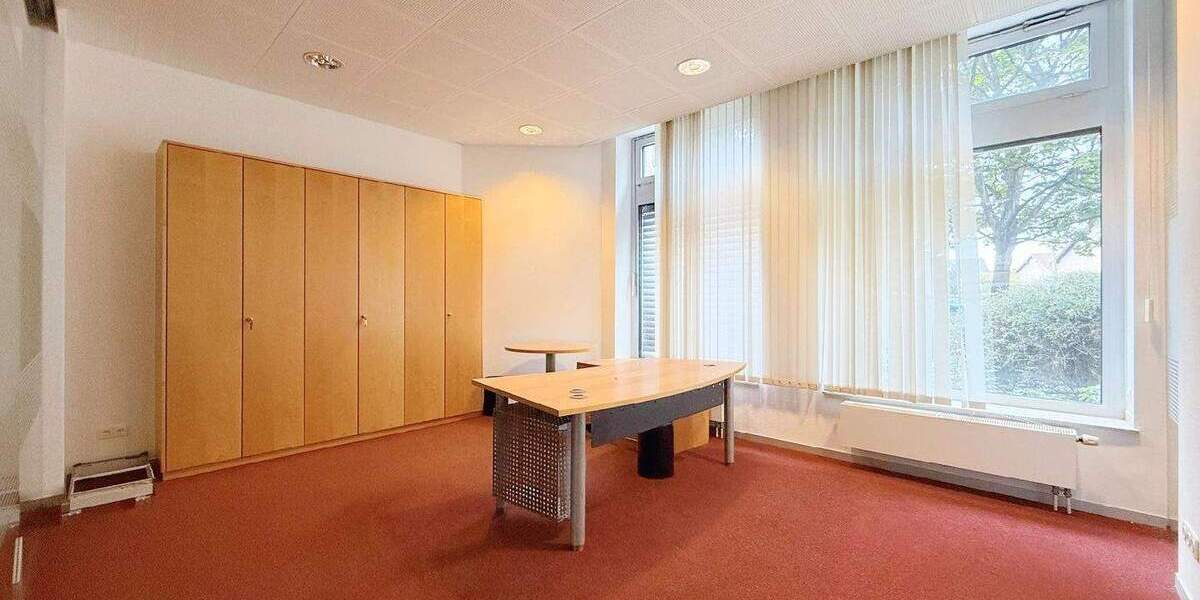 Gewerbeobjekt Kamp-Lintfort Geisbruch - 6 Zimmer, 440 m&sup2;, 440.000&euro; | Angebot:24757847