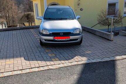 Opel Corsa 69.100 km 1.500 &euro; Kohlberg/Röthenbach 92702