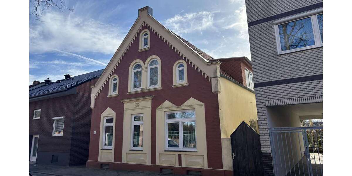 Einfamilienhaus Bremerhaven - 6 Zimmer, 151 m&sup2;, 162.000&euro; | Angebot:25704042