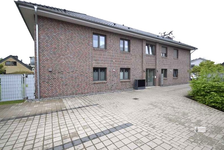 Neubau EG-Whg. links mit Terrasse und Garten Garage und 2 Abstellräumen + Luft-Wärme-Heizung - Erdgeschoßwohnung Syke | Angebot:26480236