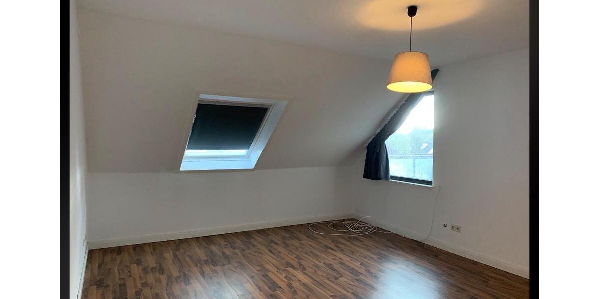 Dachgeschoßwohnung Achim - 2 Zimmer, 56 m&sup2;, 500&euro; | Angebot:25046271