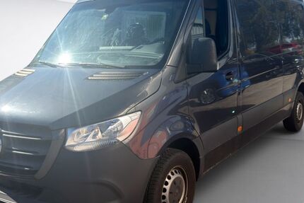 Mercedes-Benz Sprinter 70.753 km 16.990 &euro; München 81825