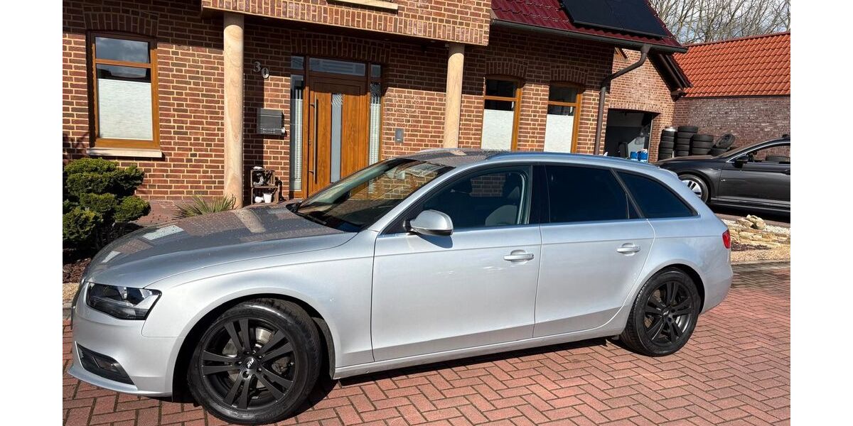 Audi A4 182.500 km 8.299 &euro; Haren (Ems) 49733