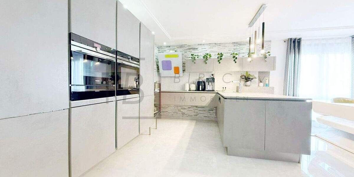 Mehrfamilienhaus, Wohnhaus Bobingen - 6 Zimmer, 193 m&sup2;, 1.260.000&euro; | Angebot:25737669