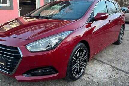 Hyundai i40 152.000 km 10.690 &euro; Wuppertal 42329