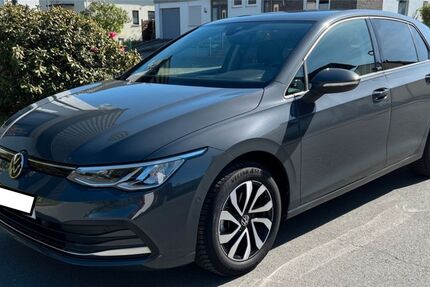VW Golf 32.500 km 18.700 &euro; Polle 37647