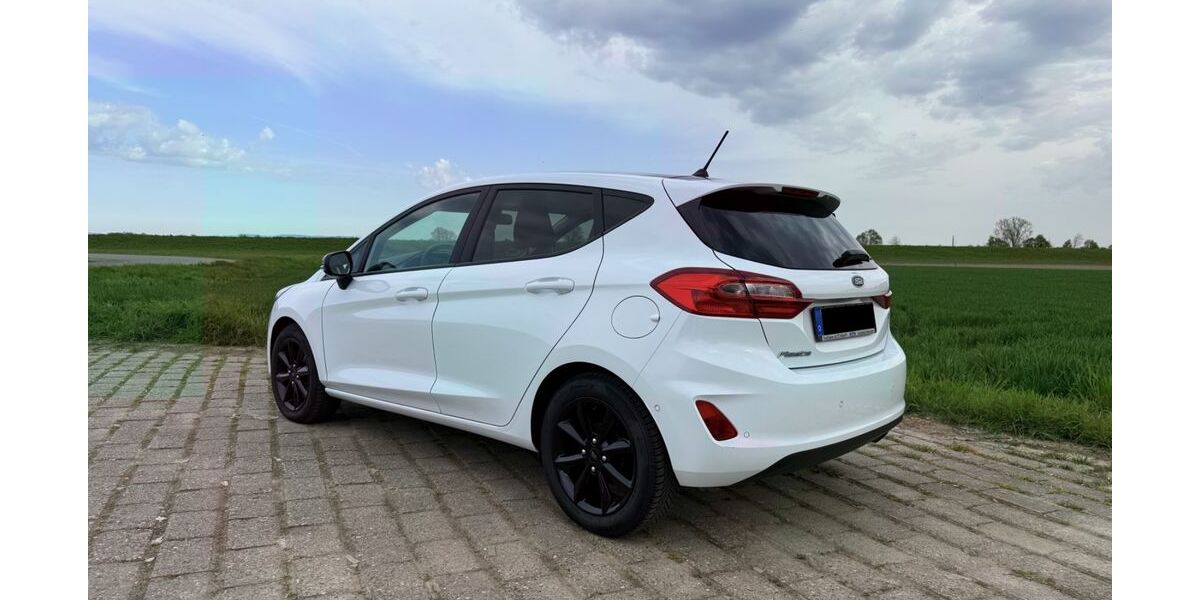 Ford Fiesta 57.000 km 10.600 &euro; Mannheim 68307