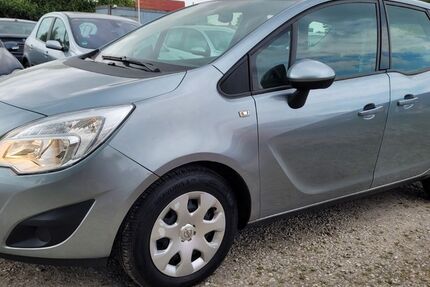Opel Meriva 132.000 km 3.100 € Landshut 84030