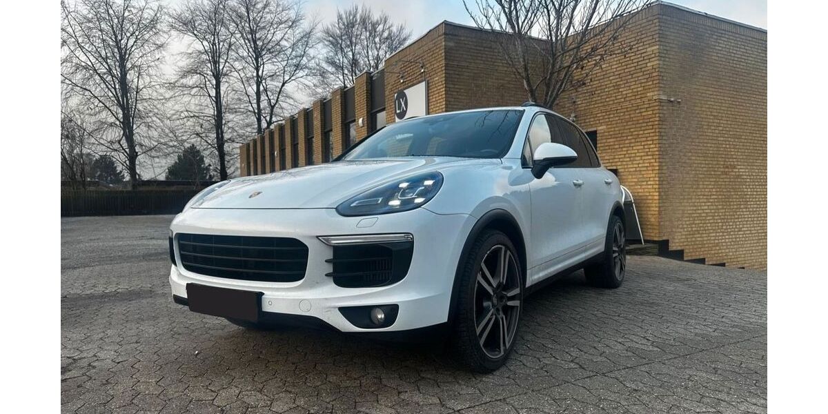 Porsche Cayenne 216.000 km 31.999 &euro; Oldenburg 26129
