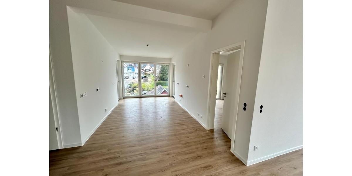 Einfamilienhaus Wehr - 4 Zimmer, 150 m&sup2;, 1.800&euro; | Angebot:26646511