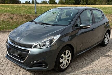Peugeot 208 133.200 km 3.390 &euro; Gondershausen 56283