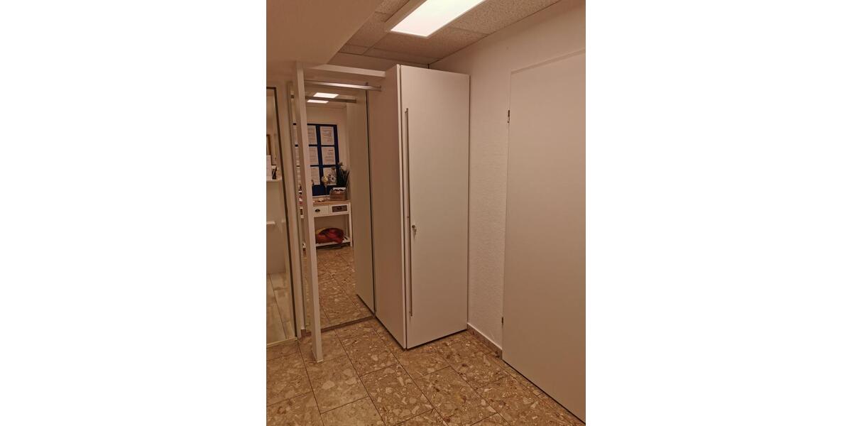 Gewerbeobjekt Lage - 470&euro; | Angebot:24966098