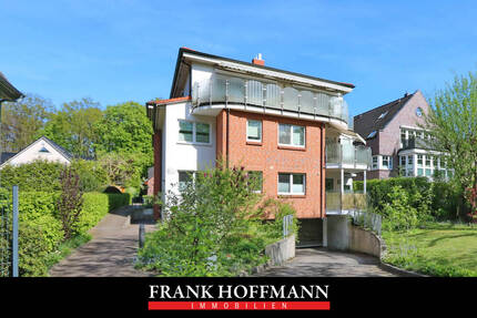 Gepflegte Wohnung mit Balkon, Garten und Tiefgaragen-Stellplatz in Hamburg-Volksdorf