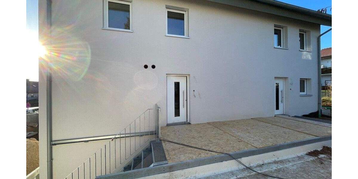 NEUBAU-Erstbezug!!! Lichtdurchflutete & top moderne 2-Zimmer-Wohnung mit Sonnenbalkon in Fürth-Vach 2 zimmer