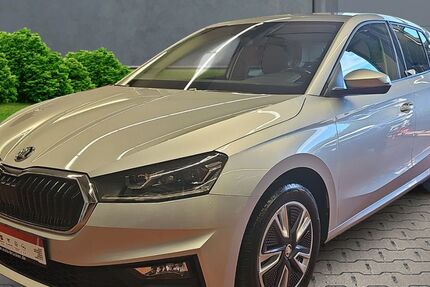 Skoda Fabia 15.000 km 20.970 &euro; Marktredwitz 95615