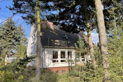 Haus zum Mieten in Dahlen OT Schmannewitz 1.000 € 111 m²